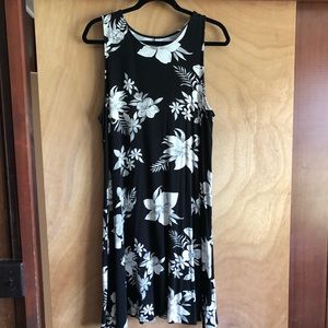 OLD NAVY Floral Jersey Dress
